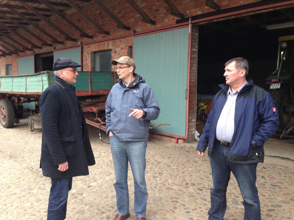 Andreas Giske im Gespräch mit Reinhard Jung und Karsten Jennerjahn vom Bauernbund